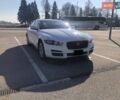 Белый Ягуар XE, объемом двигателя 2 л и пробегом 97 тыс. км за 13500 $, фото 1 на Automoto.ua