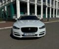Белый Ягуар XE, объемом двигателя 3 л и пробегом 91 тыс. км за 19500 $, фото 1 на Automoto.ua