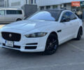 Білий Ягуар XE, об'ємом двигуна 3 л та пробігом 100 тис. км за 18000 $, фото 4 на Automoto.ua