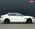 Белый Ягуар XE, объемом двигателя 3 л и пробегом 101 тыс. км за 14900 $, фото 4 на Automoto.ua