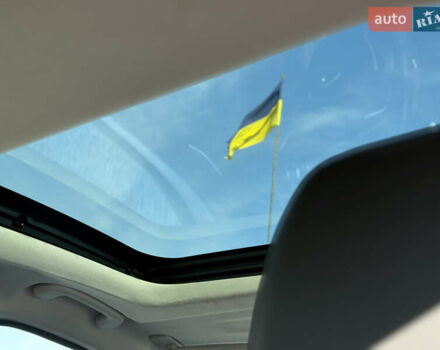 Ягуар XE 2017 в Ровно на Automoto.ua Белый Ягуар XE, объемом двигателя 2 л и пробегом 155 тыс. км за 11500 $, фото 12 на Automoto.ua