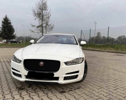 Білий Ягуар XE, об'ємом двигуна 2 л та пробігом 85 тис. км за 14500 $, фото 2 на Automoto.ua