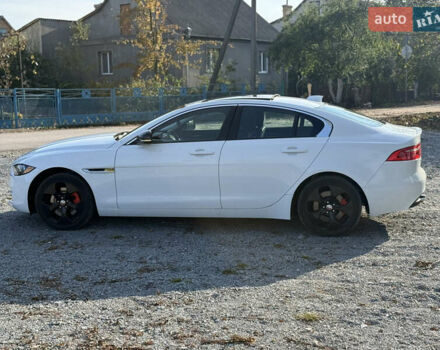 Ягуар XE 2017 в Ровно на Automoto.ua Белый Ягуар XE, объемом двигателя 2 л и пробегом 155 тыс. км за 11500 $, фото 7 на Automoto.ua