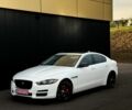 Белый Ягуар XE, объемом двигателя 2 л и пробегом 150 тыс. км за 9900 $, фото 2 на Automoto.ua