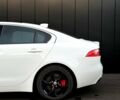 Белый Ягуар XE, объемом двигателя 2 л и пробегом 150 тыс. км за 9900 $, фото 14 на Automoto.ua