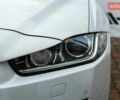 Белый Ягуар XE, объемом двигателя 2 л и пробегом 132 тыс. км за 14500 $, фото 10 на Automoto.ua