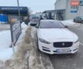 Белый Ягуар XE, объемом двигателя 2 л и пробегом 165 тыс. км за 16500 $, фото 1 на Automoto.ua