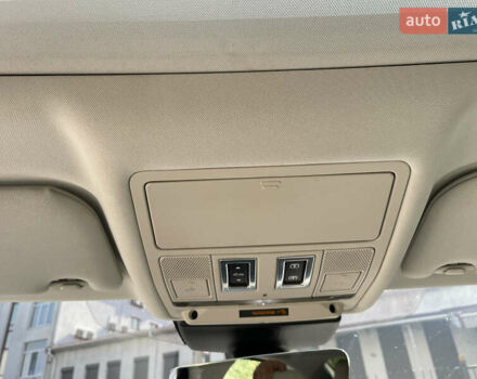 Белый Ягуар XE, объемом двигателя 2 л и пробегом 70 тыс. км за 18300 $, фото 15 на Automoto.ua