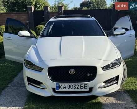 Белый Ягуар XE, объемом двигателя 2 л и пробегом 160 тыс. км за 19500 $, фото 78 на Automoto.ua