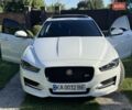 Белый Ягуар XE, объемом двигателя 2 л и пробегом 160 тыс. км за 19500 $, фото 88 на Automoto.ua