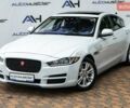 Белый Ягуар XE, объемом двигателя 2 л и пробегом 132 тыс. км за 14500 $, фото 9 на Automoto.ua