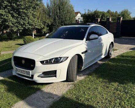 Белый Ягуар XE, объемом двигателя 2 л и пробегом 160 тыс. км за 19500 $, фото 63 на Automoto.ua