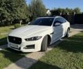 Белый Ягуар XE, объемом двигателя 2 л и пробегом 160 тыс. км за 19500 $, фото 63 на Automoto.ua
