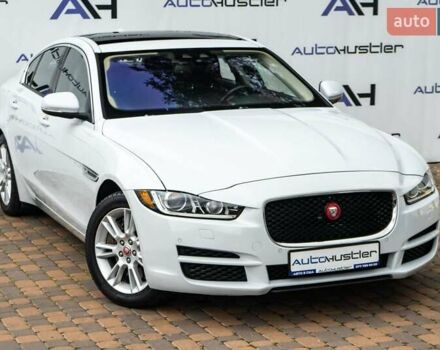 Белый Ягуар XE, объемом двигателя 2 л и пробегом 132 тыс. км за 14500 $, фото 2 на Automoto.ua
