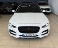Белый Ягуар XE, объемом двигателя 2 л и пробегом 90 тыс. км за 16000 $, фото 1 на Automoto.ua