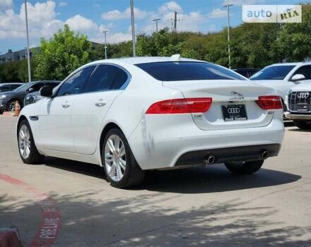 Білий Ягуар XE, об'ємом двигуна 2 л та пробігом 13 тис. км за 3000 $, фото 2 на Automoto.ua