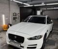 Білий Ягуар XE, об'ємом двигуна 2 л та пробігом 107 тис. км за 15600 $, фото 1 на Automoto.ua