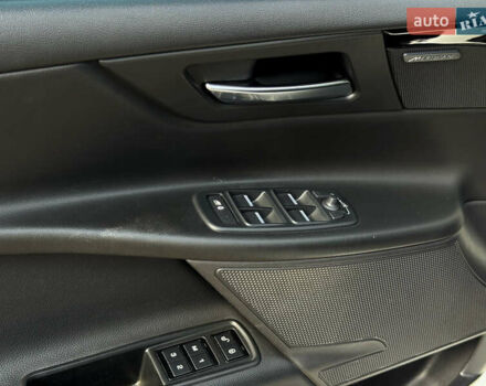 Белый Ягуар XE, объемом двигателя 2 л и пробегом 109 тыс. км за 17900 $, фото 13 на Automoto.ua