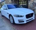 Белый Ягуар XE, объемом двигателя 2 л и пробегом 67 тыс. км за 2800 $, фото 5 на Automoto.ua