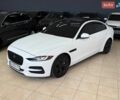 Белый Ягуар XE, объемом двигателя 2 л и пробегом 88 тыс. км за 16000 $, фото 1 на Automoto.ua
