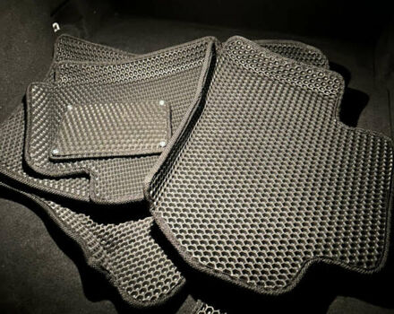 Белый Ягуар XE, объемом двигателя 2 л и пробегом 87 тыс. км за 24800 $, фото 35 на Automoto.ua