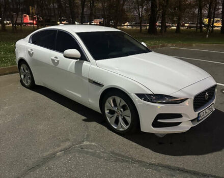 Белый Ягуар XE, объемом двигателя 2 л и пробегом 87 тыс. км за 24800 $, фото 38 на Automoto.ua