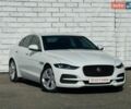 Белый Ягуар XE, объемом двигателя 2 л и пробегом 88 тыс. км за 20999 $, фото 1 на Automoto.ua