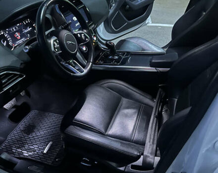 Белый Ягуар XE, объемом двигателя 2 л и пробегом 87 тыс. км за 24800 $, фото 22 на Automoto.ua