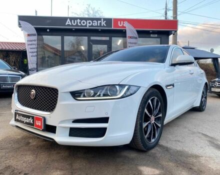 Білий Ягуар XE, об'ємом двигуна 2 л та пробігом 288 тис. км за 14390 $, фото 1 на Automoto.ua