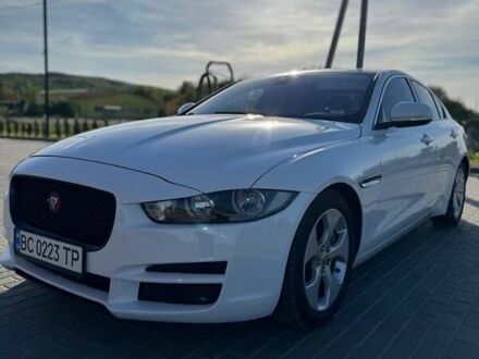 Ягуар XE 2016 у Львові на Automoto.ua Білий Ягуар XE, об'ємом двигуна 2 л та пробігом 78 тис. км за 14300 $, фото 1 на Automoto.ua