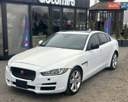 Белый Ягуар XE, объемом двигателя 0 л и пробегом 89 тыс. км за 11300 $, фото 1 на Automoto.ua