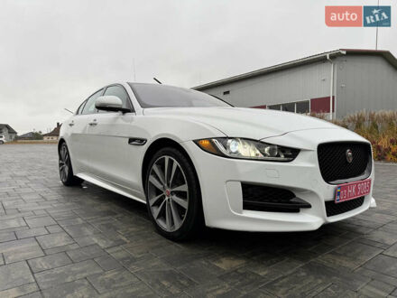 Ягуар XE 2019 в Луцке на Automoto.ua Белый Ягуар XE, объемом двигателя 2 л и пробегом 190 тыс. км за 16900 $, фото 1 на Automoto.ua