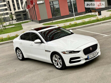 Ягуар XE 2020 в Киеве на Automoto.ua Белый Ягуар XE, объемом двигателя 2 л и пробегом 50 тыс. км за 26950 $, фото 1 на Automoto.ua