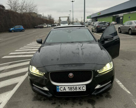 Черный Ягуар XE, объемом двигателя 2 л и пробегом 185 тыс. км за 14000 $, фото 15 на Automoto.ua