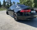 Черный Ягуар XE, объемом двигателя 2 л и пробегом 150 тыс. км за 12500 $, фото 2 на Automoto.ua