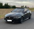 Черный Ягуар XE, объемом двигателя 2 л и пробегом 117 тыс. км за 16500 $, фото 1 на Automoto.ua
