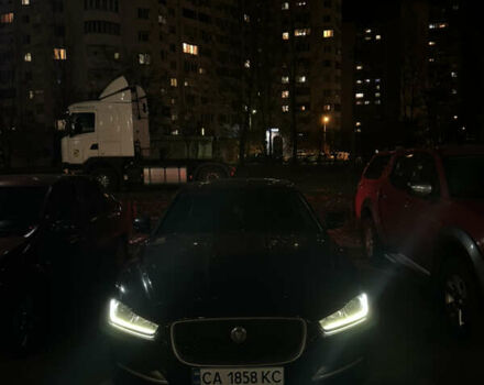 Черный Ягуар XE, объемом двигателя 2 л и пробегом 185 тыс. км за 14000 $, фото 11 на Automoto.ua