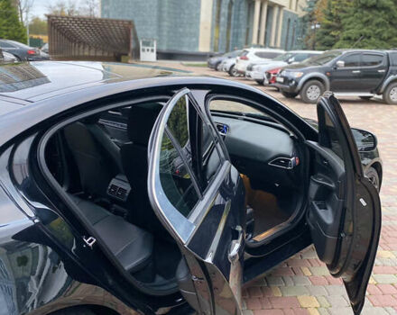 Черный Ягуар XE, объемом двигателя 2 л и пробегом 113 тыс. км за 11999 $, фото 22 на Automoto.ua