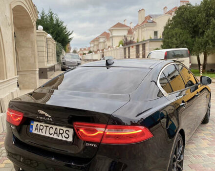 Черный Ягуар XE, объемом двигателя 2 л и пробегом 113 тыс. км за 11999 $, фото 13 на Automoto.ua