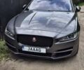 Чорний Ягуар XE, об'ємом двигуна 2 л та пробігом 139 тис. км за 15000 $, фото 1 на Automoto.ua