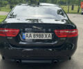 Черный Ягуар XE, объемом двигателя 2 л и пробегом 124 тыс. км за 13900 $, фото 3 на Automoto.ua