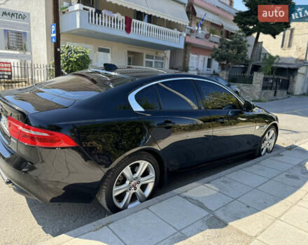 Чорний Ягуар XE, об'ємом двигуна 2 л та пробігом 131 тис. км за 15500 $, фото 5 на Automoto.ua
