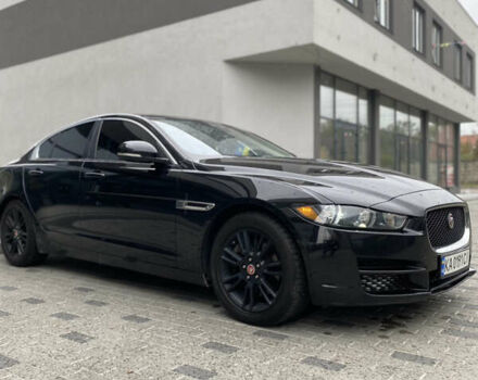 Черный Ягуар XE, объемом двигателя 2 л и пробегом 141 тыс. км за 14800 $, фото 9 на Automoto.ua
