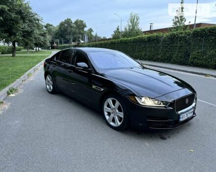 Черный Ягуар XE, объемом двигателя 2 л и пробегом 100 тыс. км за 15500 $, фото 8 на Automoto.ua