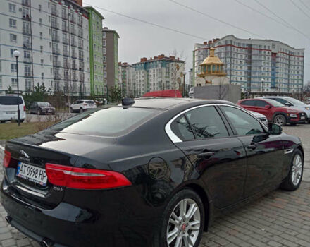 Черный Ягуар XE, объемом двигателя 2 л и пробегом 15 тыс. км за 17300 $, фото 3 на Automoto.ua