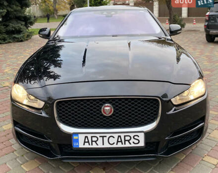 Черный Ягуар XE, объемом двигателя 2 л и пробегом 113 тыс. км за 11999 $, фото 11 на Automoto.ua