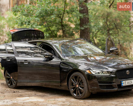 Чорний Ягуар XE, об'ємом двигуна 3 л та пробігом 81 тис. км за 23000 $, фото 19 на Automoto.ua