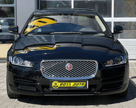 Черный Ягуар XE, объемом двигателя 2 л и пробегом 191 тыс. км за 17700 $, фото 1 на Automoto.ua