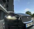 Черный Ягуар XE, объемом двигателя 2 л и пробегом 203 тыс. км за 16500 $, фото 2 на Automoto.ua