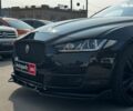 Черный Ягуар XE, объемом двигателя 3 л и пробегом 73 тыс. км за 17990 $, фото 4 на Automoto.ua